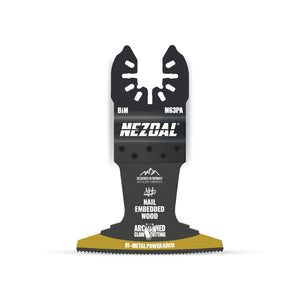 Brett sågblad til multiverktyg för sågning i trä och spik